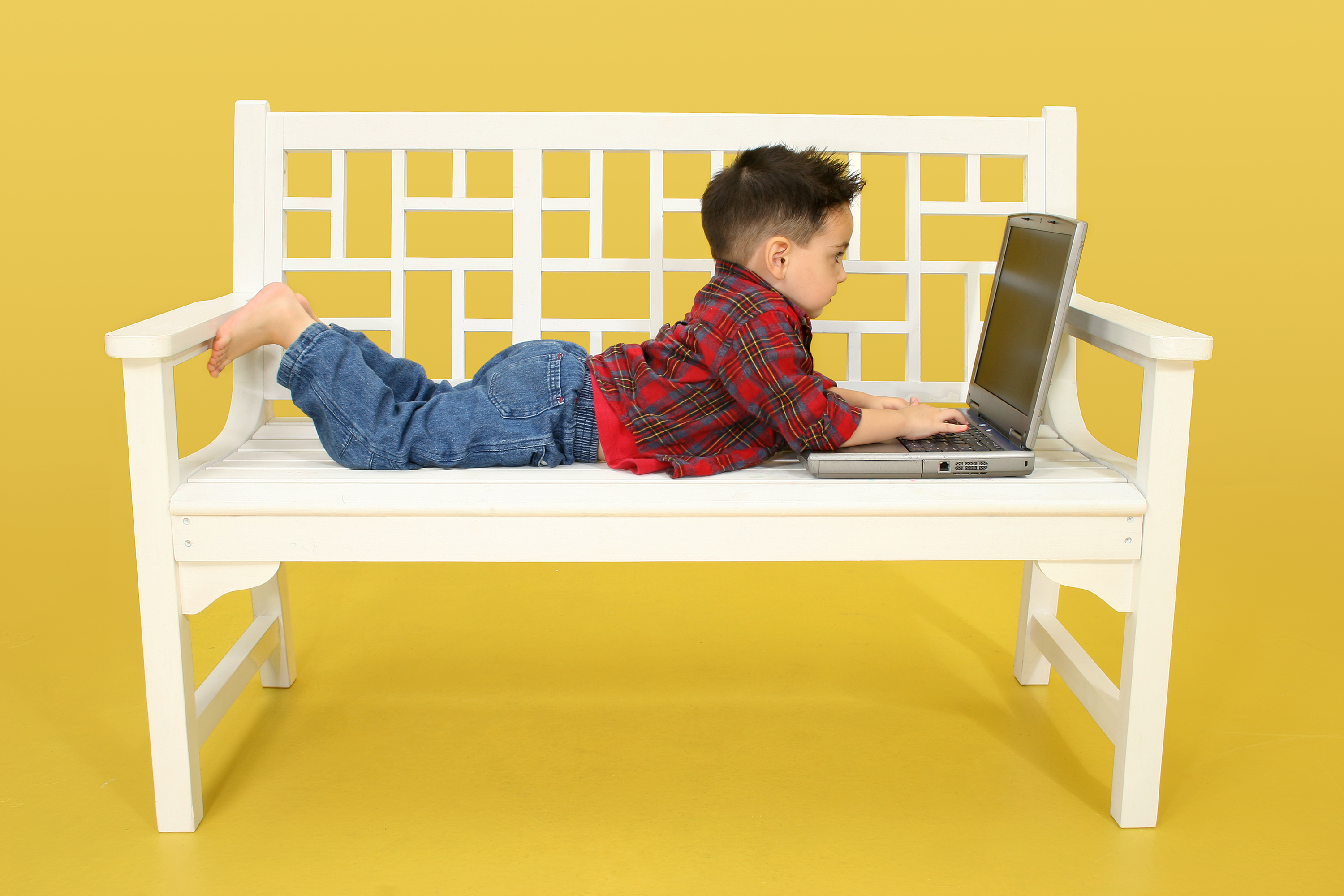 avatar mx-auto white